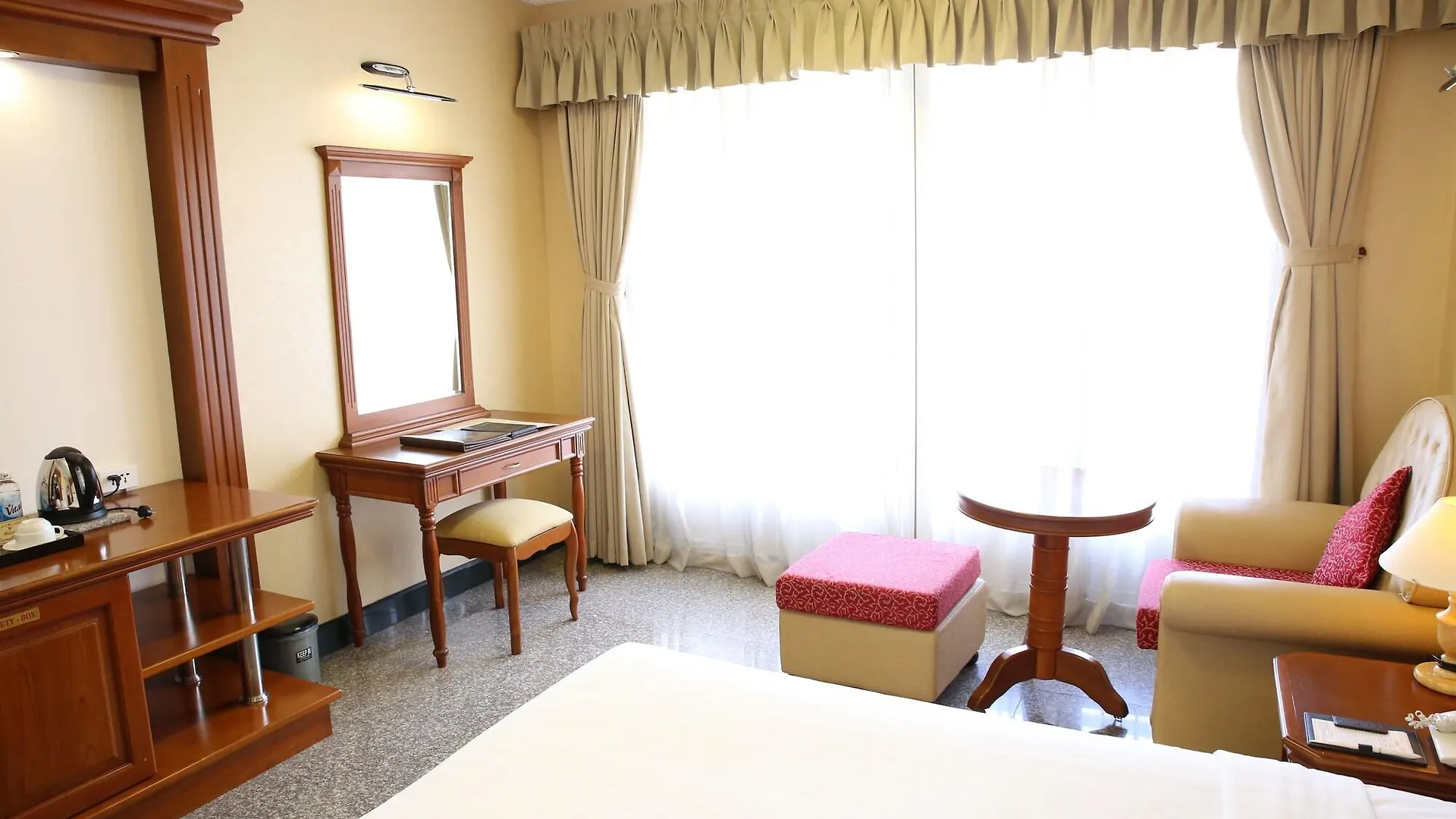 Silverland May Hotel Ho Chi Minh City